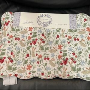 Easter Shabby Chic Smithfield Bunnies Ditsy Placemats, 4 - Easter Placemats
